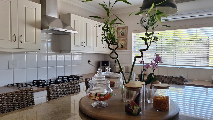 4 Bedroom Property for Sale in Gonubie Eastern Cape